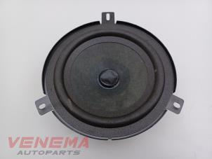 Gebruikte Luidspreker Maserati Quattroporte VI 3.0 Diesel Prijs € 29,99 Margeregeling aangeboden door Venema Autoparts