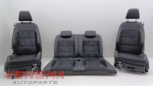 Gebruikte Bekleding Set (compleet) Volkswagen Golf VI Cabrio (1K) 1.4 TSI 122 16V Prijs € 399,99 Margeregeling aangeboden door Venema Autoparts