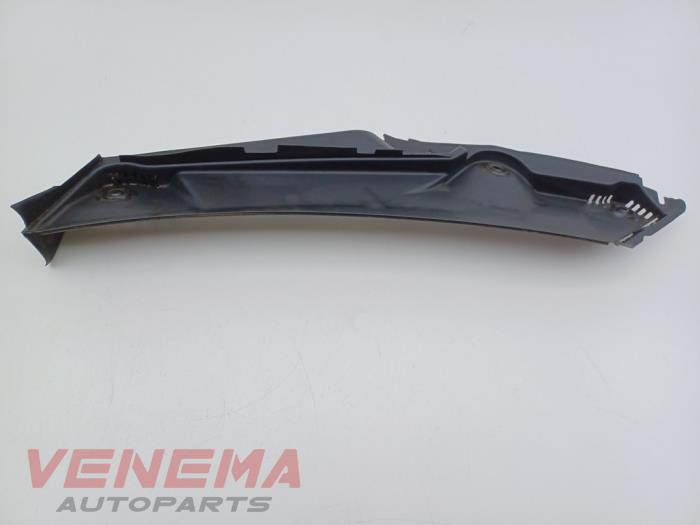 Gebruikte Paravan Mercedes C (W206) C-200 1.5 EQ Boost 4-Matic Prijs € 36,29 Inclusief btw aangeboden door Venema Autoparts