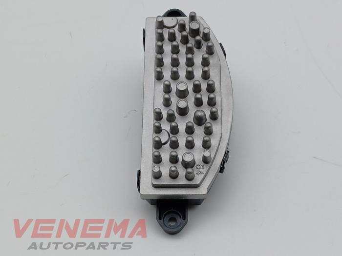 Kachel Weerstand van een Audi A3 Sportback (8YA) 2.0 35 TDI 16V 2025