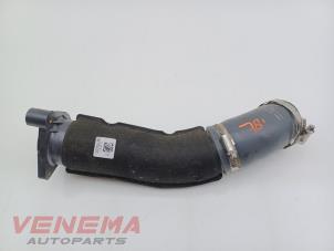 Gebruikte Aanzuigslang Lucht Audi A3 Sportback (8YA) 2.0 35 TDI 16V Prijs € 24,99 Margeregeling aangeboden door Venema Autoparts