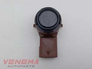 Gebruikte Parkeersensor Audi A3 Sportback (8YA) 2.0 35 TDI 16V Prijs € 44,99 Margeregeling aangeboden door Venema Autoparts