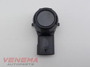 Gebruikte Parkeersensor Audi A3 Sportback (8YA) 2.0 35 TDI 16V Prijs € 19,99 Margeregeling aangeboden door Venema Autoparts