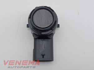 Gebruikte Parkeersensor Audi A3 Sportback (8YA) 2.0 35 TDI 16V Prijs € 19,99 Margeregeling aangeboden door Venema Autoparts