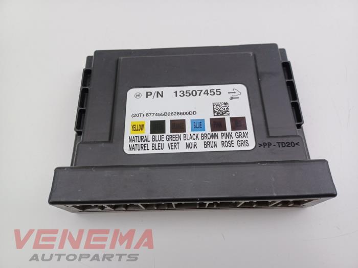 Gebruikte Computer Body Control Opel Adam 1.0 Ecotec 12V SIDI Turbo Prijs € 79,99 Margeregeling aangeboden door Venema Autoparts