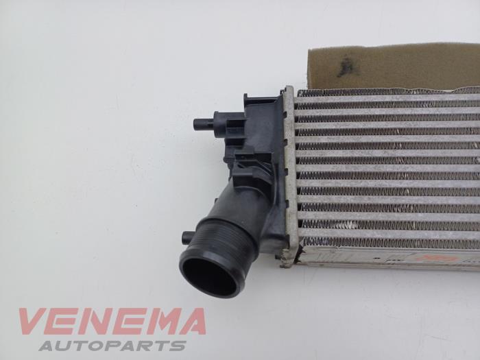 Intercooler van een Ford Fiesta 7 1.0 EcoBoost 12V 2020