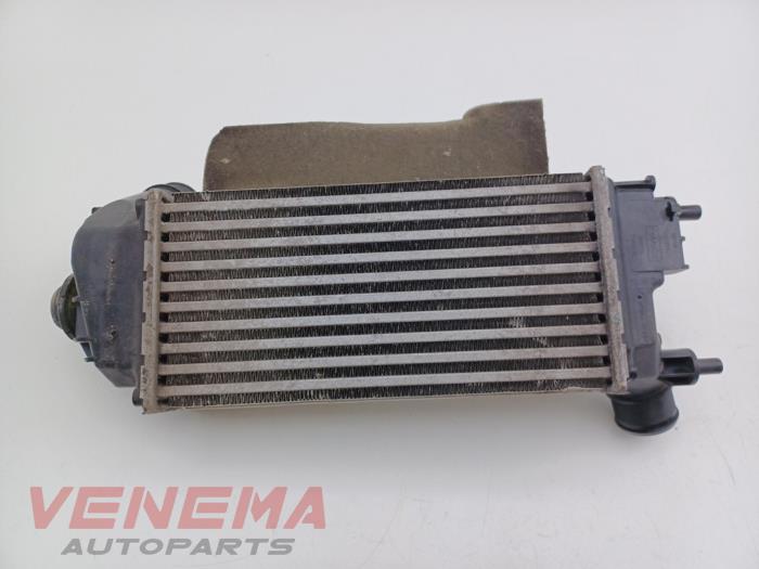 Intercooler van een Ford Fiesta 7 1.0 EcoBoost 12V 2020