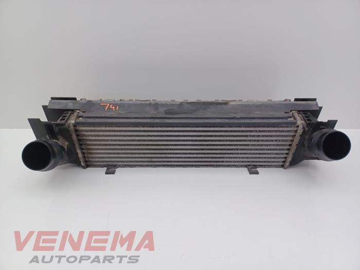Gebruikte Intercooler BMW 3 serie Touring (F31) 320d 2.0 16V Prijs € 99,99 Margeregeling aangeboden door Venema Autoparts