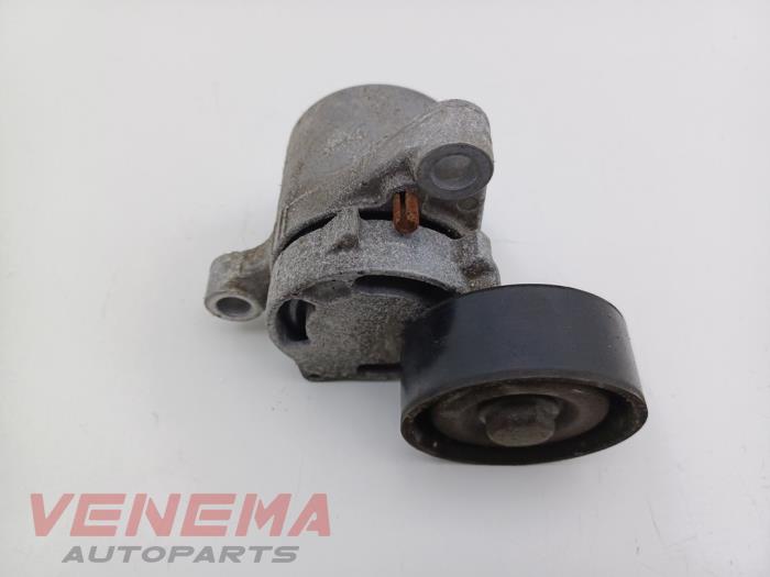 Gebruikte Spanrol Multiriem BMW 3 serie Touring (F31) 320d 2.0 16V Prijs € 49,99 Margeregeling aangeboden door Venema Autoparts