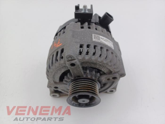 Gebruikte Dynamo BMW 3 serie Touring (F31) 320d 2.0 16V Prijs € 39,99 Margeregeling aangeboden door Venema Autoparts