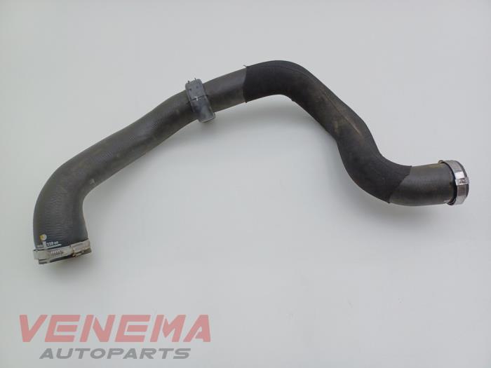 Gebruikte Intercooler Slang DS Automobiles DS 7 Crossback 2.0 BlueHDi 180 Prijs € 29,99 Margeregeling aangeboden door Venema Autoparts