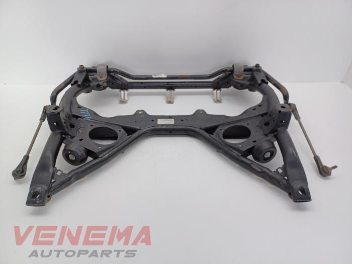 Gebruikte Subframe BMW 4 serie Gran Coupe (F36) 435i 3.0 24V Prijs € 249,99 Margeregeling aangeboden door Venema Autoparts