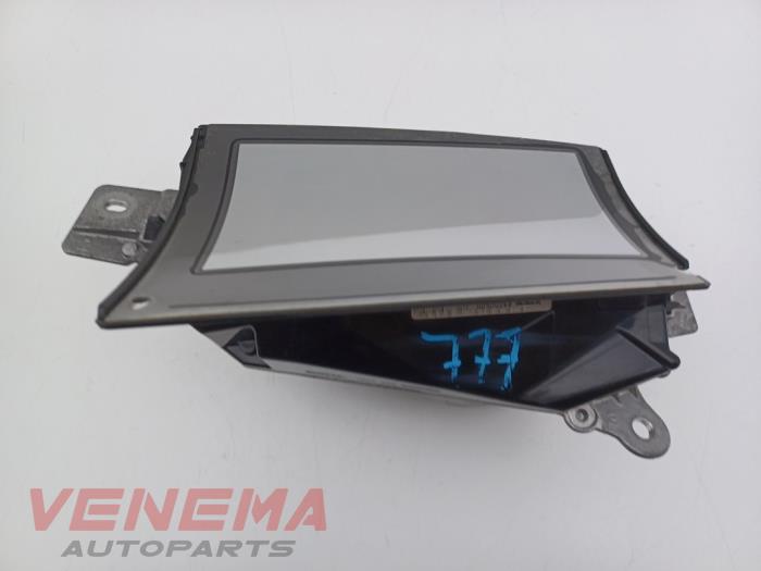 Gebruikte Head-up display BMW 4 serie Gran Coupe (F36) 435i 3.0 24V Prijs € 299,99 Margeregeling aangeboden door Venema Autoparts
