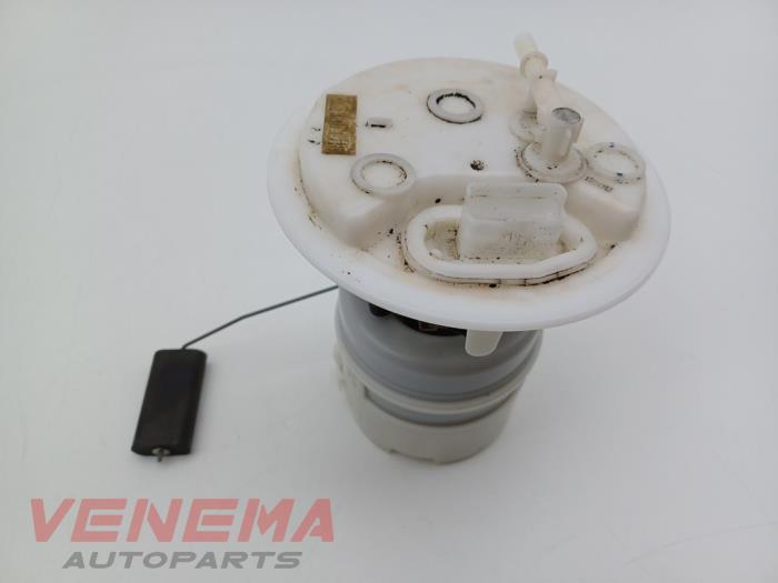 Gebruikte Tank element Pomp Citroen C5 III Tourer (RW) 1.6 16V THP 155 Prijs € 24,99 Margeregeling aangeboden door Venema Autoparts