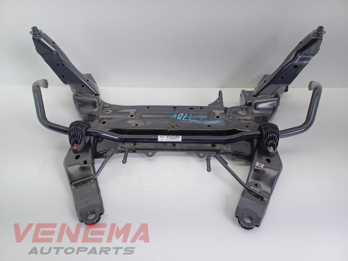 Gebruikte Subframe BMW 1 serie (F40) 118i 1.5 TwinPower 12V Prijs € 74,99 Margeregeling aangeboden door Venema Autoparts