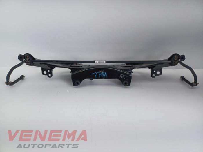 Gebruikte Subframe BMW 1 serie (F40) 118i 1.5 TwinPower 12V Prijs € 29,99 Margeregeling aangeboden door Venema Autoparts