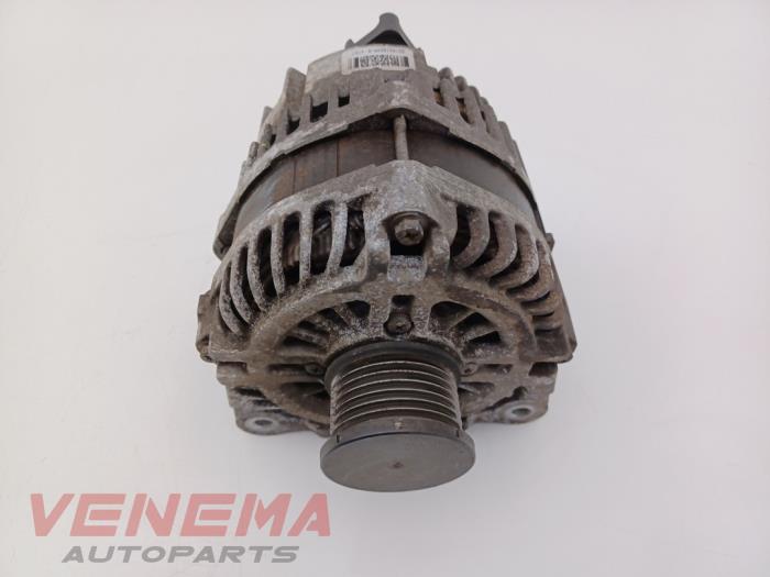 Gebruikte Dynamo Opel Movano 2.3 CDTi Biturbo 16V FWD Prijs € 29,99 Margeregeling aangeboden door Venema Autoparts