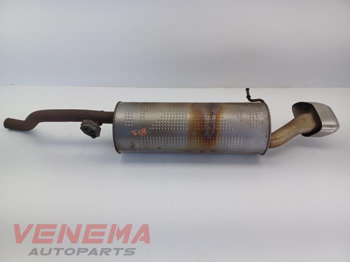 Gebruikte Uitlaat Einddemper Ford Puma 1.0 Ti-VCT EcoBoost mHEV 12V Prijs € 399,99 Margeregeling aangeboden door Venema Autoparts