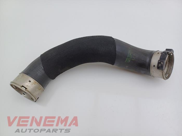 Gebruikte Intercooler Slang Mini Clubman (F54) 2.0 Cooper S 16V Prijs € 34,99 Margeregeling aangeboden door Venema Autoparts