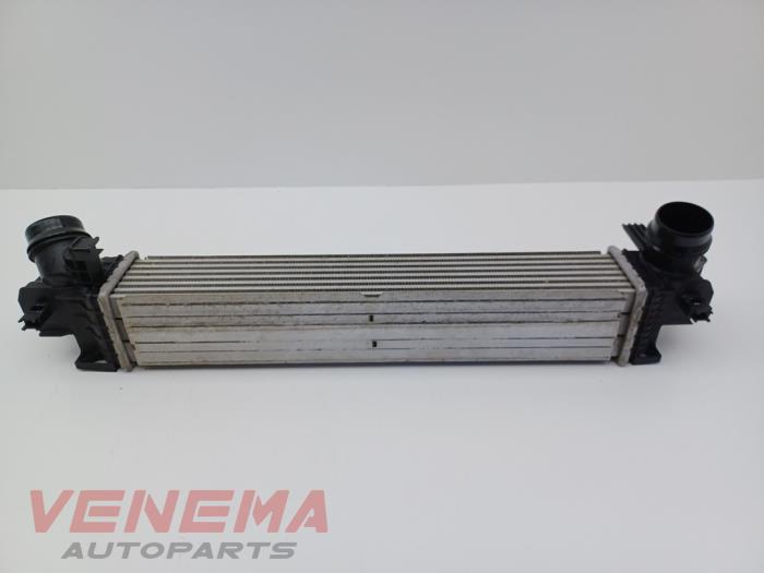 Gebruikte Intercooler Mini Clubman (F54) 2.0 Cooper S 16V Prijs € 149,99 Margeregeling aangeboden door Venema Autoparts