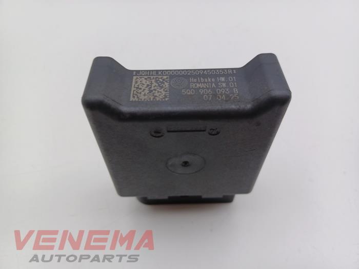 Gebruikte Brandstofpomp module Cupra Formentor 1.5 e-Hybrid VZ 16V Prijs € 9,99 Margeregeling aangeboden door Venema Autoparts