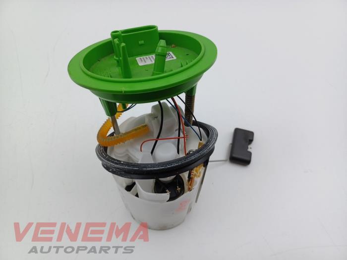 Gebruikte Tank element Pomp Cupra Formentor 1.5 e-Hybrid VZ 16V Prijs € 24,99 Margeregeling aangeboden door Venema Autoparts