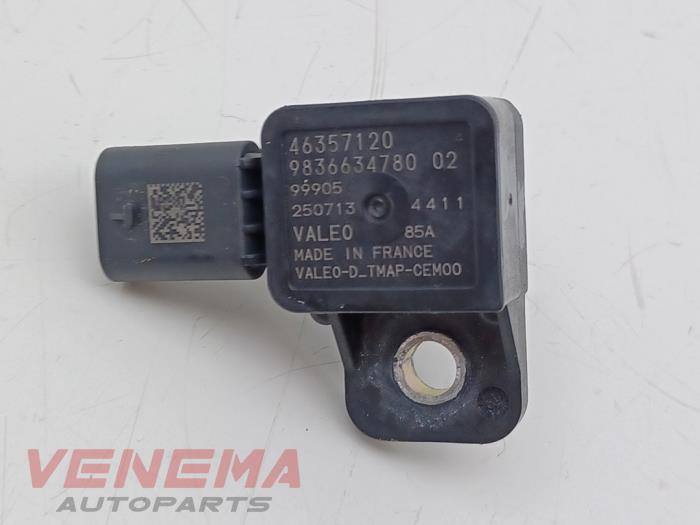 Gebruikte Map Sensor (inlaatspruitstuk) Citroen C5 Aircross I (A4/AC/AJ/AR) 1.2 PureTech Hybrid 136 Prijs € 19,99 Margeregeling aangeboden door Venema Autoparts