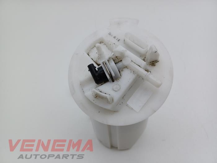 Gebruikte Brandstofpomp Elektrisch Mercedes E (C238) E-300 2.0 Turbo 16V Prijs € 39,99 Margeregeling aangeboden door Venema Autoparts