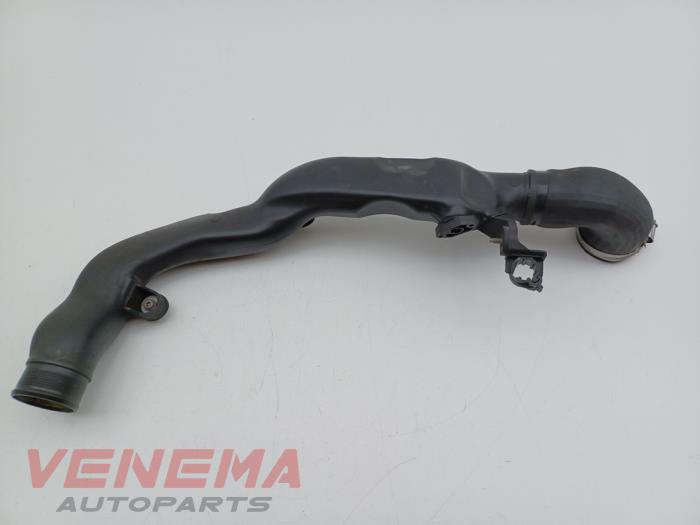 Gebruikte Intercooler Buis Volkswagen Polo V (6R) 1.4 GTI 16V Prijs € 34,99 Margeregeling aangeboden door Venema Autoparts