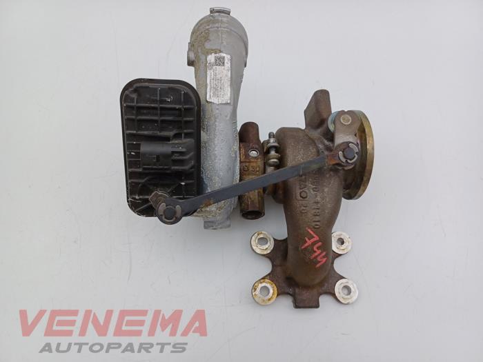 Gebruikte G-lader Audi A3 Sportback (8VA/8VF) 1.5 35 TFSI 16V Prijs € 49,99 Margeregeling aangeboden door Venema Autoparts