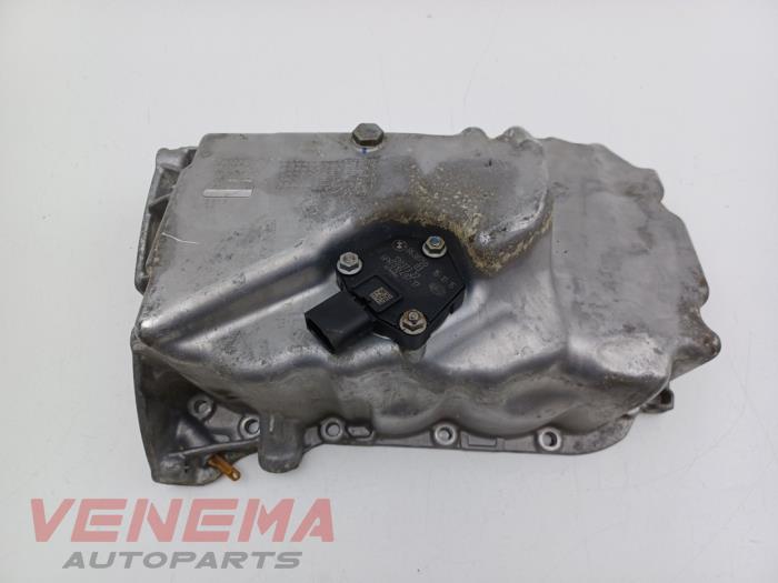 Gebruikte Carterpan BMW 2 serie (F23) 218i 1.5 TwinPower Turbo 12V Prijs € 149,99 Margeregeling aangeboden door Venema Autoparts