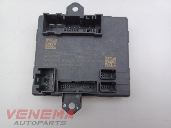 Gebruikte Module Centrale Deurvergrendeling BMW 1 serie (F70) 120 1.5 TwinPower Turbo 12V Prijs € 99,99 Margeregeling aangeboden door Venema Autoparts