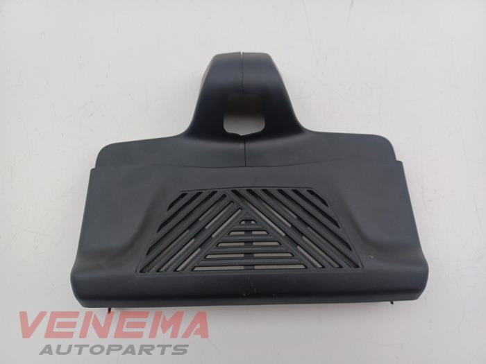 Gebruikte Diversen BMW 1 serie (F70) 120 1.5 TwinPower Turbo 12V Prijs € 19,99 Margeregeling aangeboden door Venema Autoparts