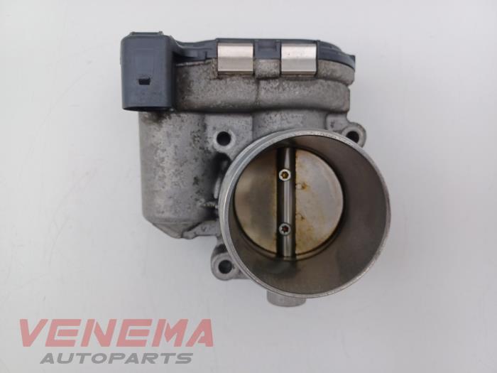 Gebruikte Gasklephuis Volkswagen T-Roc I 2.0 TSI 16V 4Motion Prijs € 29,99 Margeregeling aangeboden door Venema Autoparts