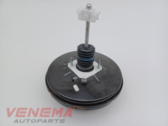 Gebruikte Rembooster Skoda Octavia Combi (5EAC) 2.0 TDI RS 16V Prijs € 29,99 Margeregeling aangeboden door Venema Autoparts