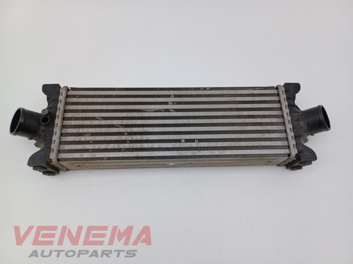 Gebruikte Intercooler Ford Transit Custom 2.2 TDCi 16V Prijs € 39,99 Margeregeling aangeboden door Venema Autoparts