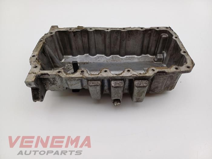 Gebruikte Carterpan Volkswagen Golf V (1K1) 1.9 TDI Prijs € 24,99 Margeregeling aangeboden door Venema Autoparts