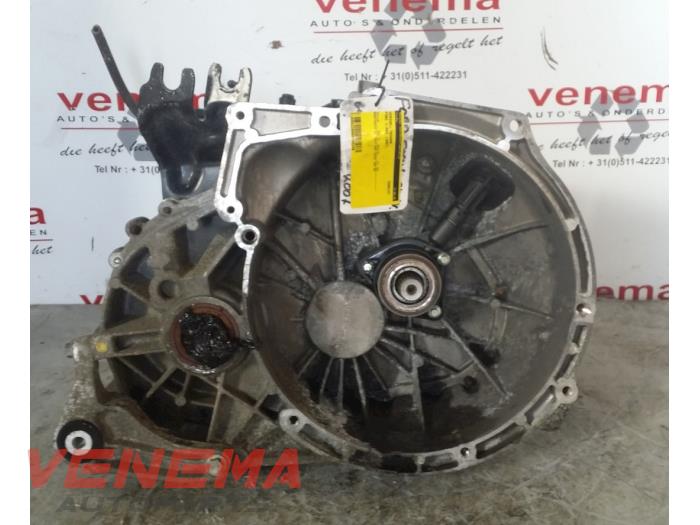Gebruikte Versnellingsbak Ford Focus C-Max 1.6 TDCi 16V Prijs € 249,00 Margeregeling aangeboden door Venema Autoparts