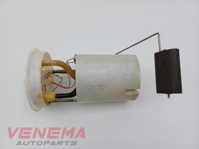 Gebruikte Tank element Pomp Ford Focus 3 Wagon 1.6 TDCi 95 Prijs € 34,99 Margeregeling aangeboden door Venema Autoparts