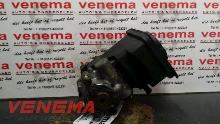 Gebruikte Pomp Servo BMW 5 serie (E39) 530d 24V Prijs € 49,99 Margeregeling aangeboden door Venema Autoparts