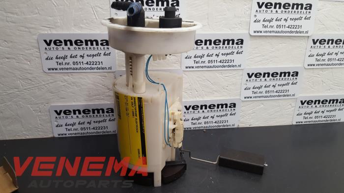 Gebruikte Tank element Pomp Volkswagen Golf IV (1J1) Prijs € 24,99 Margeregeling aangeboden door Venema Autoparts