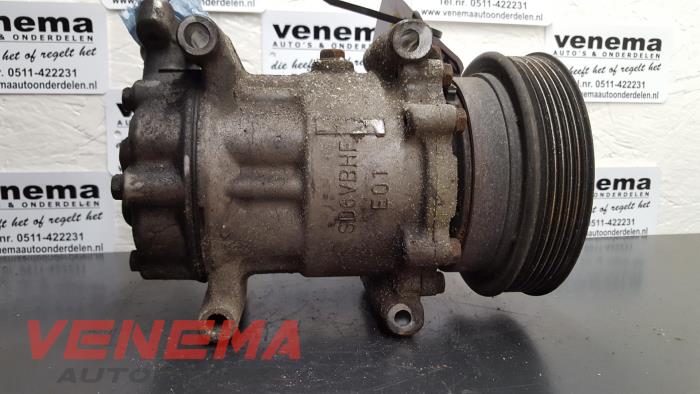 Gebruikte Aircopomp Renault Kangoo (KC) 1.5 dCi 65 Prijs € 29,99 Margeregeling aangeboden door Venema Autoparts