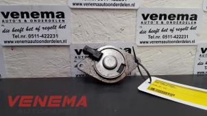 Gebruikte Nokkenas Sensor Opel Corsa D 1.2 16V Prijs € 24,99 Margeregeling aangeboden door Venema Autoparts