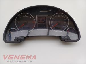 Gebruikte Tellerklok Audi A4 Avant (B7) 2.0 TDI Prijs € 39,99 Margeregeling aangeboden door Venema Autoparts