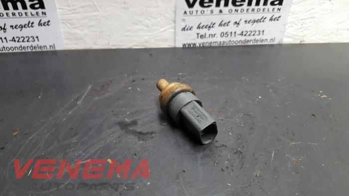 Gebruikte Temperatuursensor Motor Volkswagen Caddy III (2KA,2KH,2CA,2CH) 1.9 TDI Prijs € 9,99 Margeregeling aangeboden door Venema Autoparts