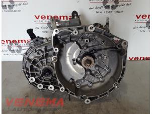 Gebruikte Versnellingsbak Alfa Romeo Giulietta (940) 1.6 JTDm 16V Prijs € 799,99 Margeregeling aangeboden door Venema Autoparts
