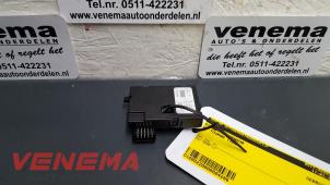 Gebruikte Stuurhoek sensor Volkswagen Touran (1T1/T2) 2.0 TDI 16V 140 Prijs € 14,99 Margeregeling aangeboden door Venema Autoparts