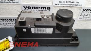 Gebruikte Deurvergrendeling Vacuumpomp Elektrisch Mercedes C (W202) Prijs € 49,99 Margeregeling aangeboden door Venema Autoparts