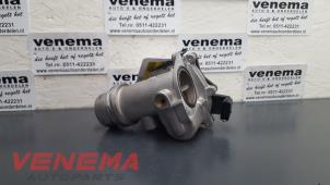 Gebruikte Gasklephuis Renault Clio IV Estate/Grandtour (7R) 1.5 Energy dCi 90 FAP Prijs € 34,99 Margeregeling aangeboden door Venema Autoparts