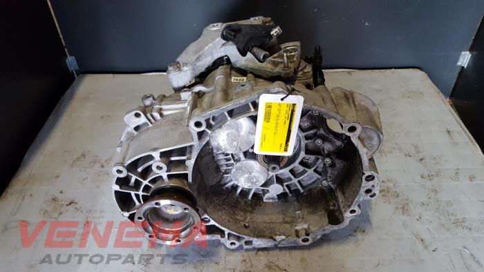 Gebruikte Versnellingsbak Seat Leon (1P1) 2.0 TDI DPF Prijs € 349,99 Margeregeling aangeboden door Venema Autoparts